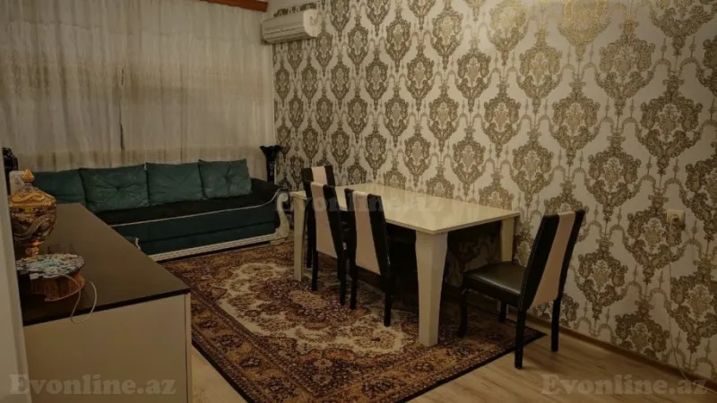 Satılır 4 otaqlı Mənzil Köhnə tikili 100 m² Hövsan