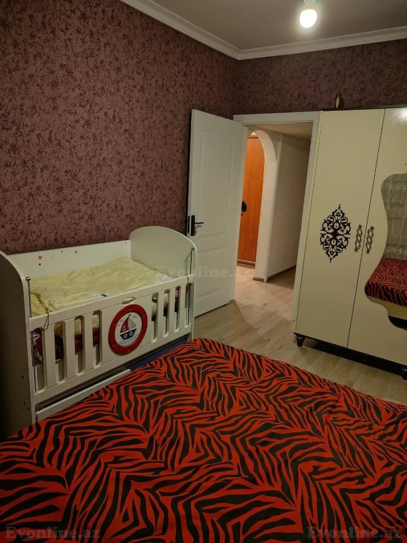 Satılır 4 otaqlı Mənzil Köhnə tikili 100 m² Hövsan - şəkil 7