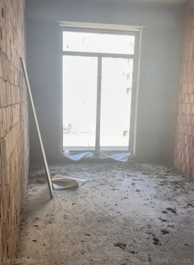 Satılır 2 otaqlı Mənzil Yeni tikili 70 m² Koroğlu m. - şəkil 7