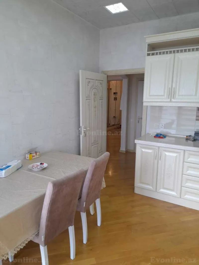 Kirayə verilir 3 otaqlı Mənzil Yeni tikili 110 m² 8 Noyabr m. - şəkil 17
