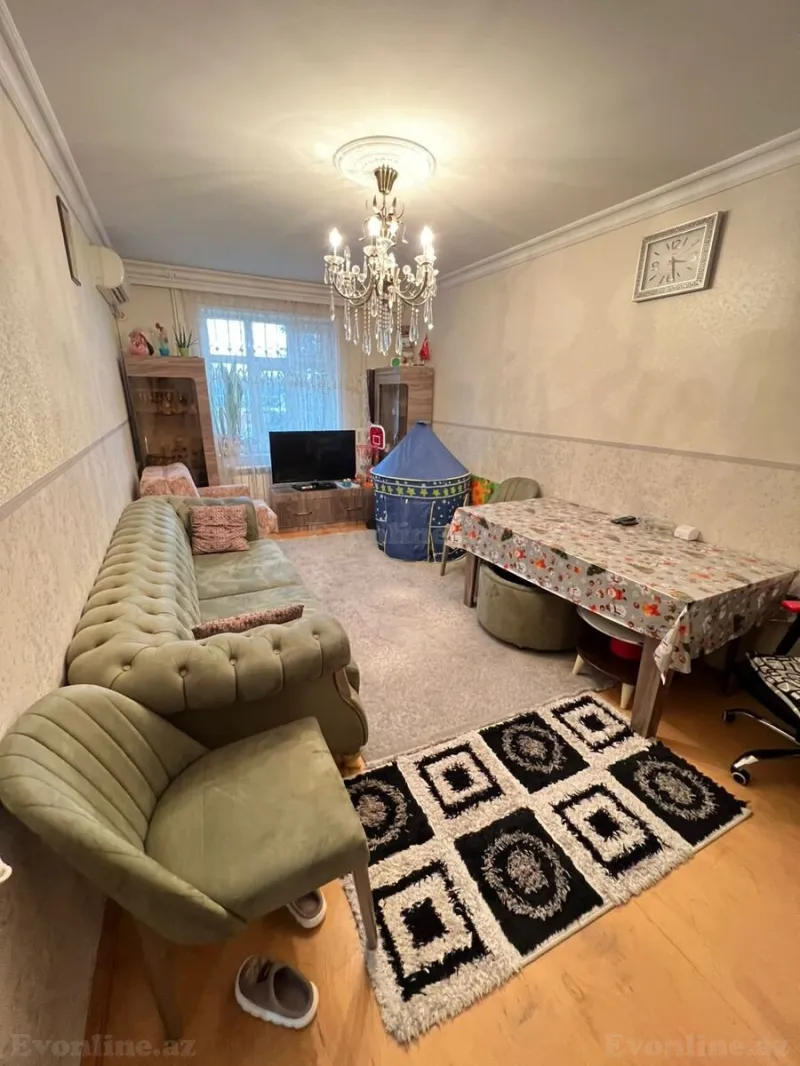 Satılır 3 otaqlı Mənzil Köhnə tikili 75 m² Həzi Aslanov