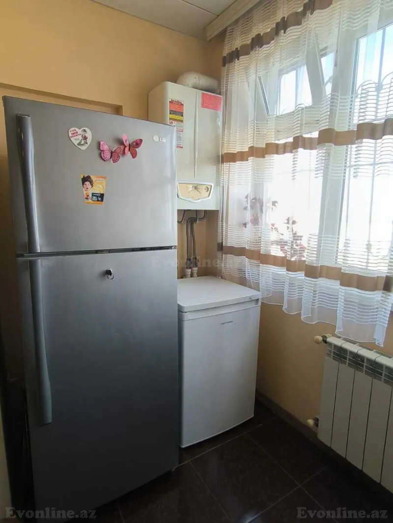 Satılır 3 otaqlı Mənzil Köhnə tikili 75 m² Xalqlar Dostluğu m. - şəkil 12