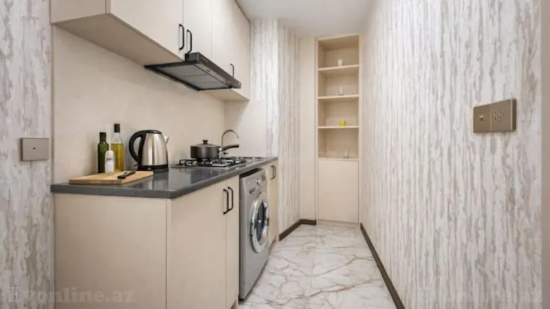 Kirayə verilir 2 otaqlı Mənzil Köhnə tikili 60 m² Nizami m. - şəkil 3