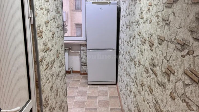 Kirayə verilir 1 otaqlı Mənzil Köhnə tikili 38 m² Elmlər Akademiyası m. - şəkil 6