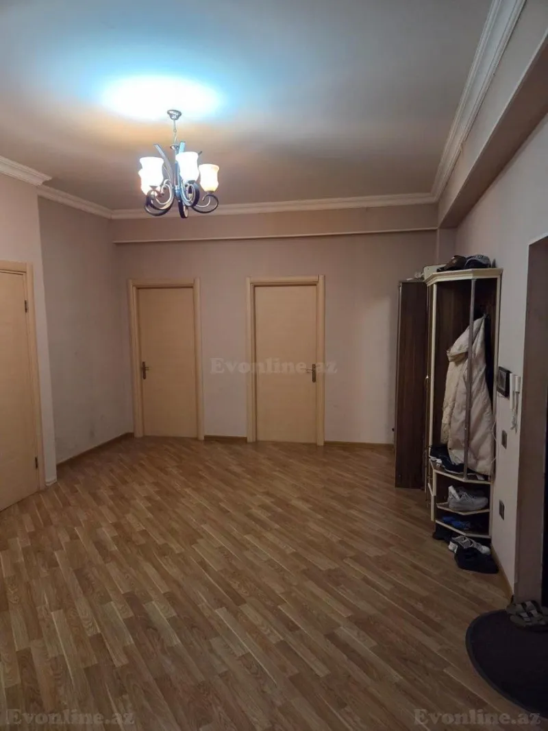 Satılır 3 otaqlı Mənzil Yeni tikili 133 m² Həzi Aslanov m. - şəkil 6