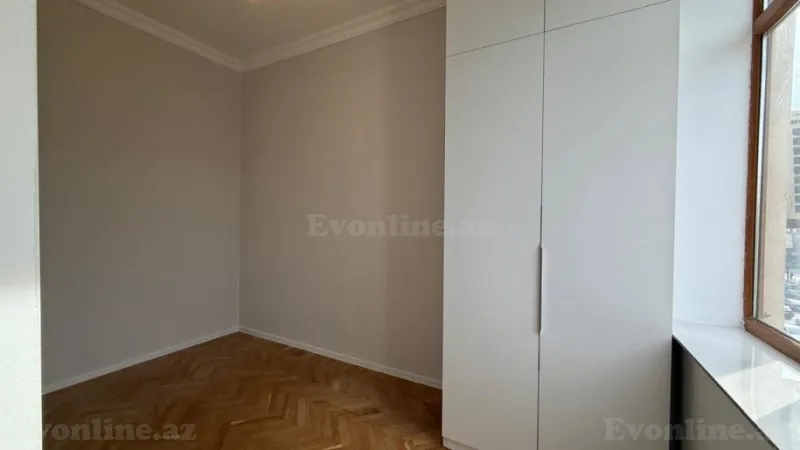 Satılır 2 otaqlı Mənzil Köhnə tikili 42 m² Nərimanov r. - şəkil 5