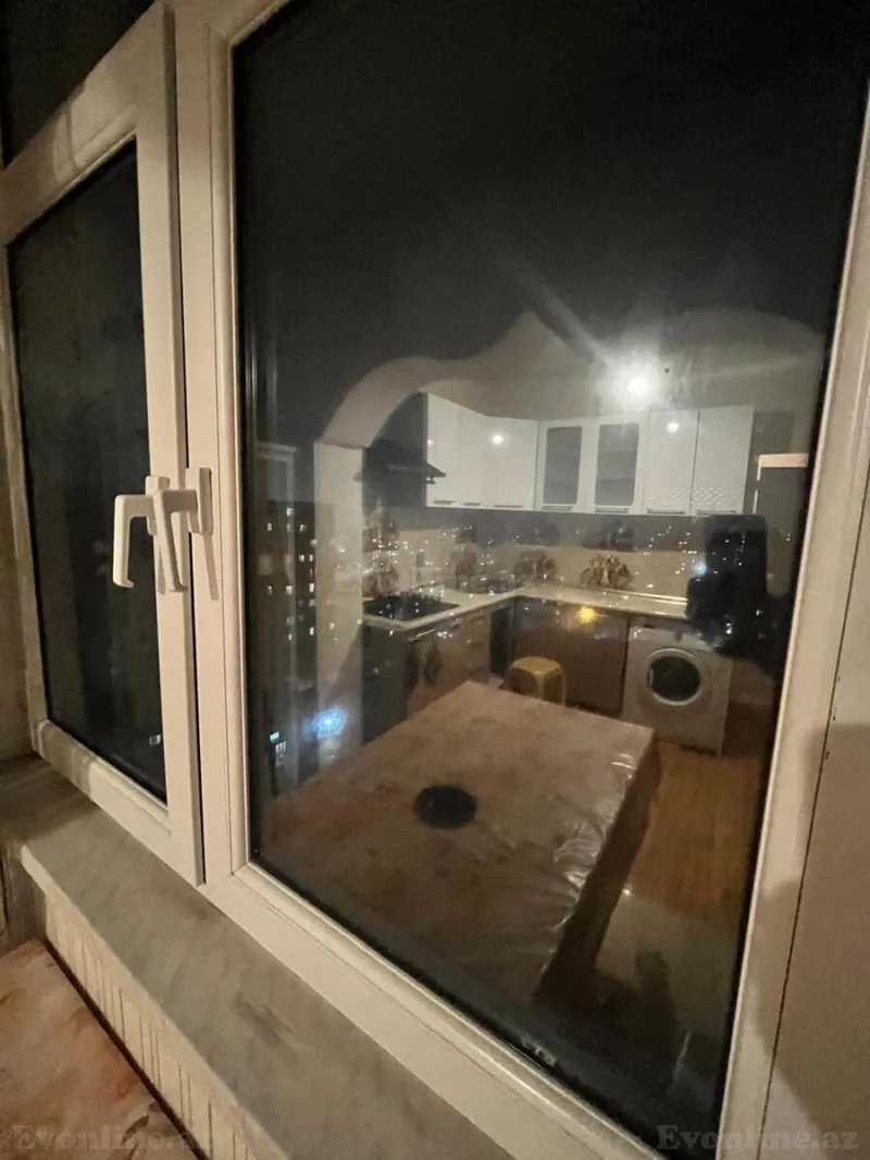 Satılır 2 otaqlı Mənzil Köhnə tikili 65 m² Xətai r. - şəkil 4