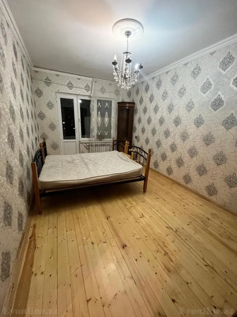 Satılır 2 otaqlı Mənzil Köhnə tikili 65 m² Xətai r. - şəkil 6