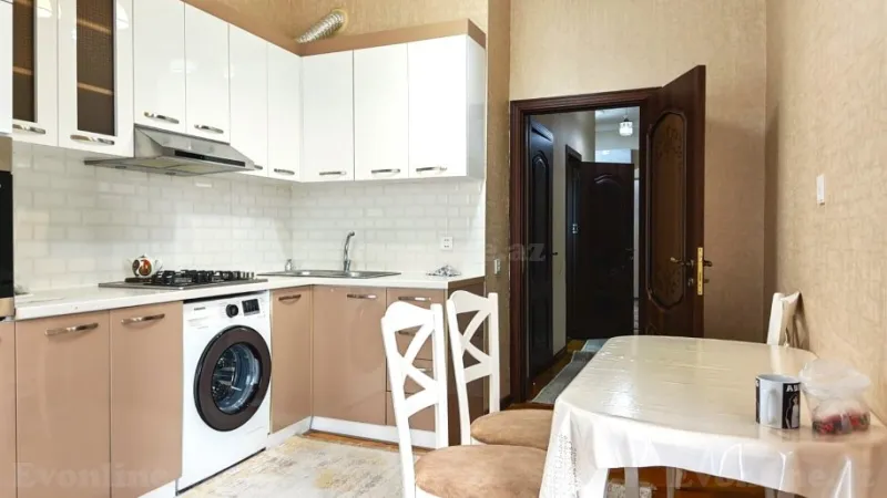 Kirayə verilir 4 otaqlı Mənzil Yeni tikili 95 m² 28 May m. - şəkil 11