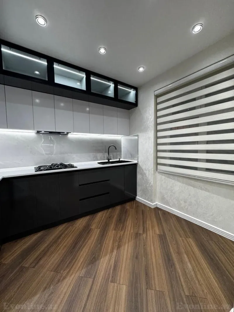 Satılır 2 otaqlı Mənzil Köhnə tikili 65 m² Nərimanov r. - şəkil 10