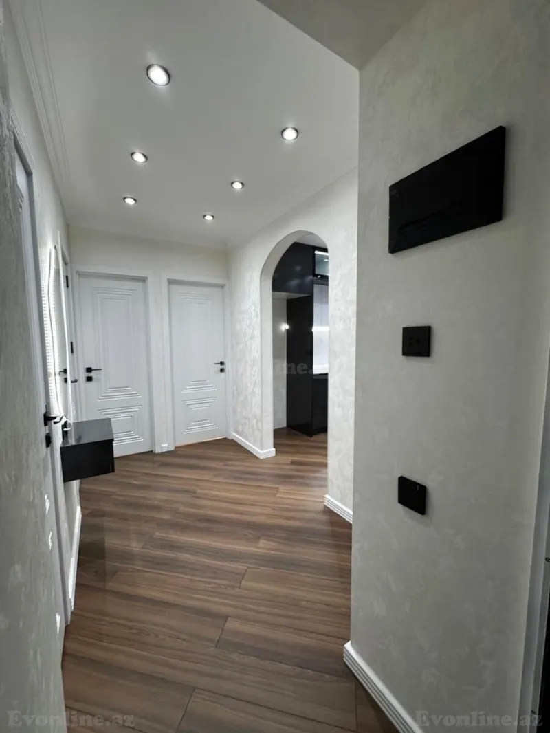 Satılır 2 otaqlı Mənzil Köhnə tikili 65 m² Nərimanov r. - şəkil 20