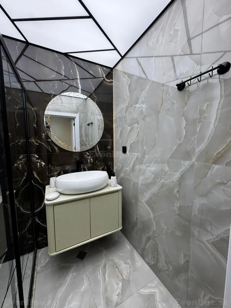 Satılır 2 otaqlı Mənzil Köhnə tikili 65 m² Nərimanov r. - şəkil 26