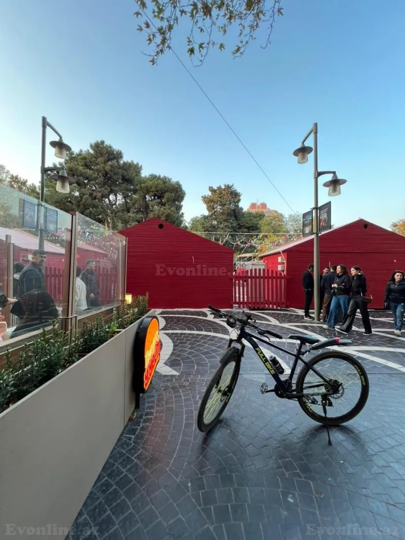 Satılır 3 otaqlı Mənzil Köhnə tikili 65 m² İçərişəhər m. - şəkil 3