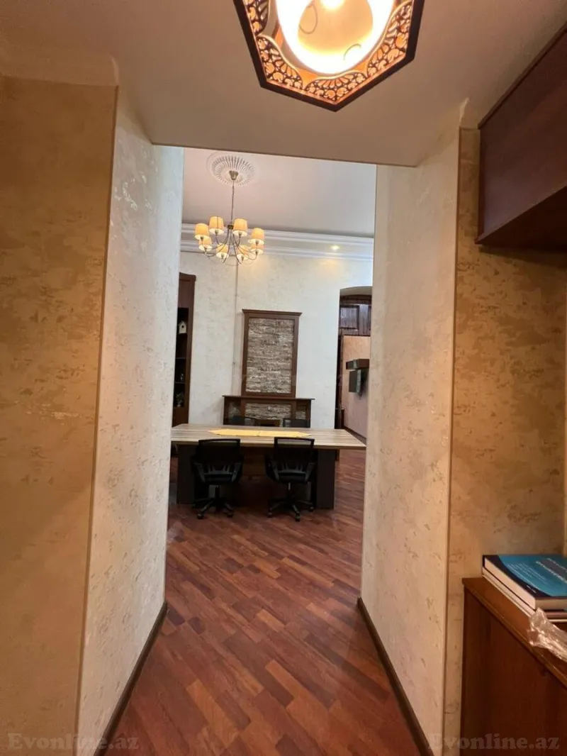 Satılır 3 otaqlı Mənzil Köhnə tikili 65 m² İçərişəhər m. - şəkil 8