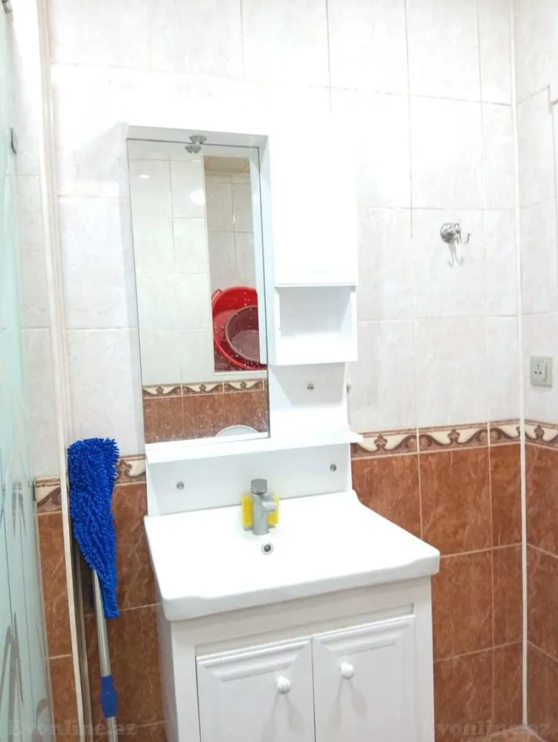 Kirayə verilir 2 otaqlı Mənzil Yeni tikili 75 m² Nərimanov r. - şəkil 12