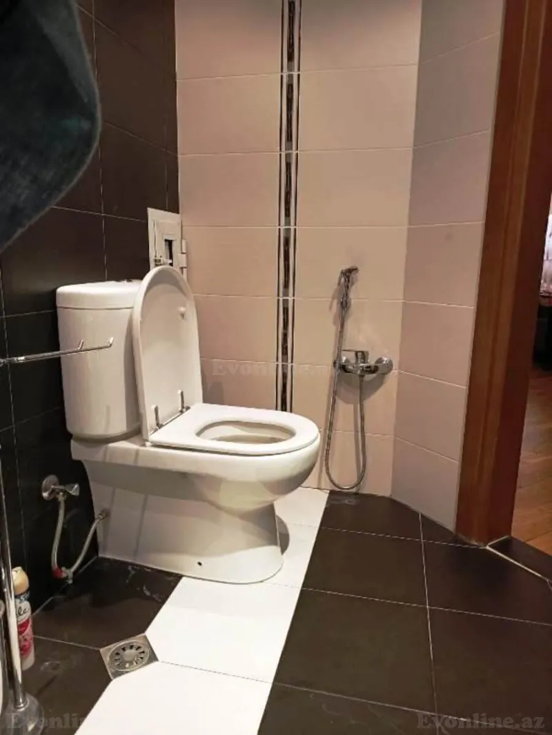 Satılır 4 otaqlı Mənzil Yeni tikili 180 m² 8-ci kilometr - şəkil 18