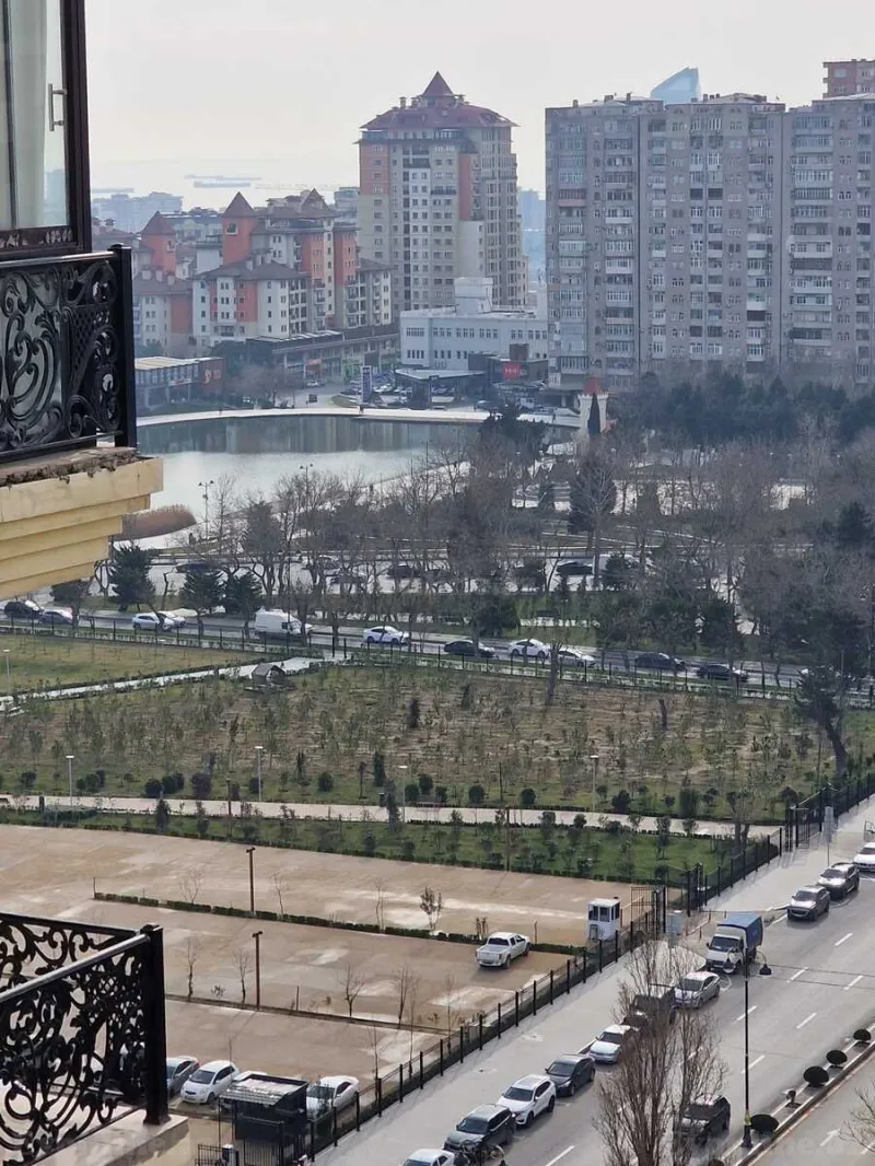 Kirayə verilir 3 otaqlı Mənzil Yeni tikili 94 m² Nəsimi r. - şəkil 13