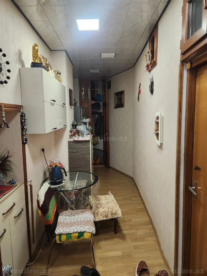 Satılır 3 otaqlı Mənzil Köhnə tikili 106 m² Səbail r. - şəkil 9