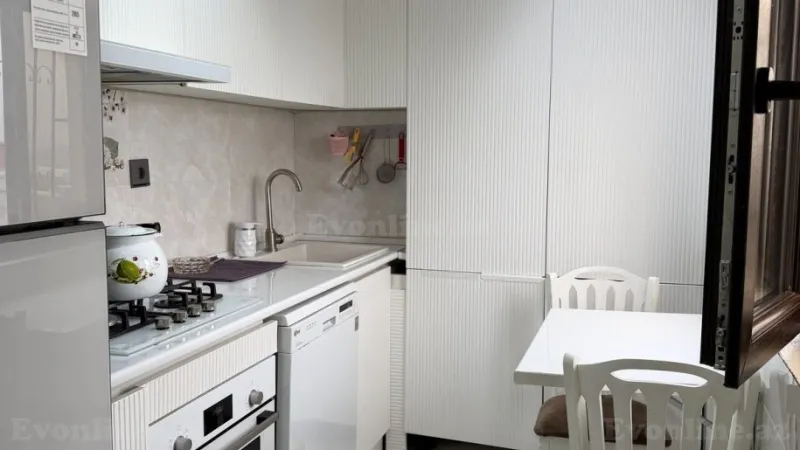 Satılır 2 otaqlı Mənzil Yeni tikili 56 m² Neftçilər m. - şəkil 3