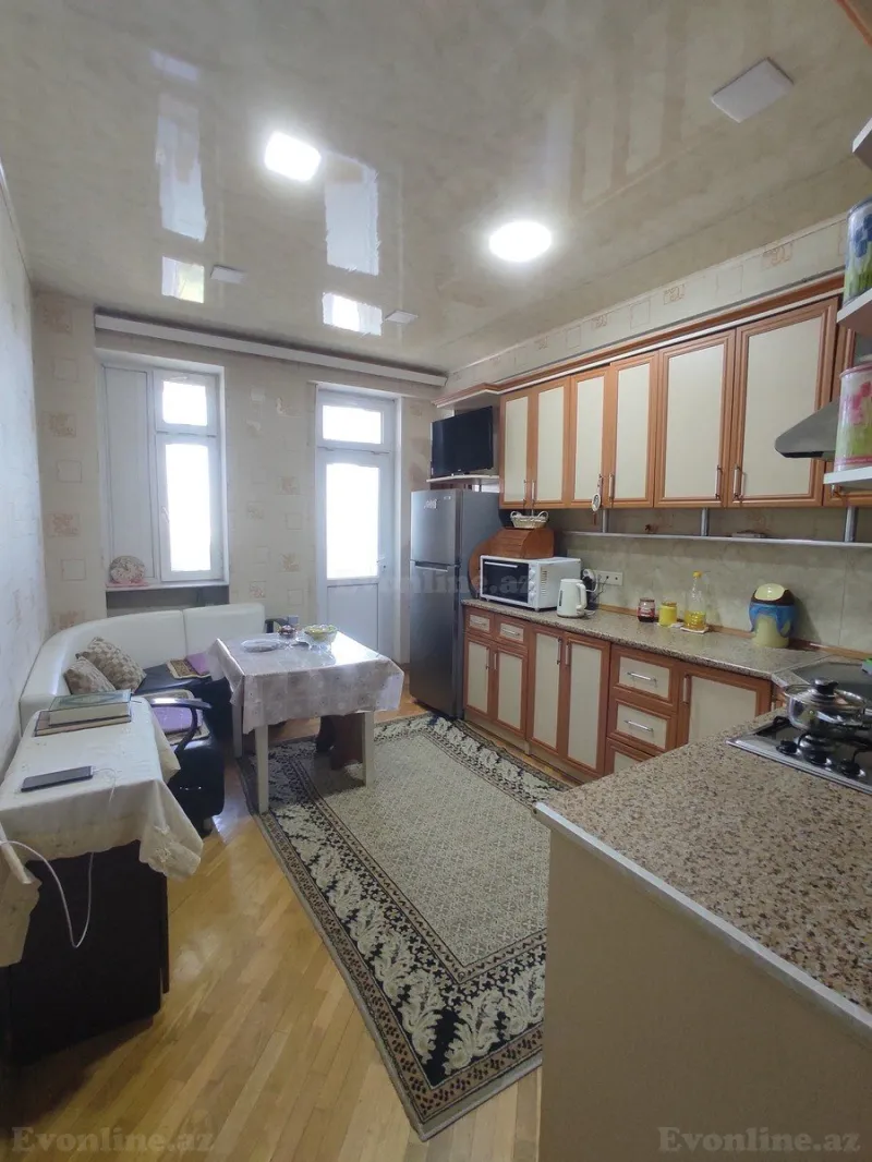 Satılır 3 otaqlı Mənzil Yeni tikili 91 m² Neftçilər m. - şəkil 9