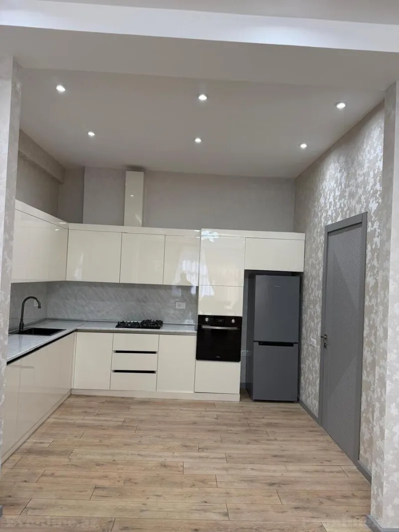 Satılır 2 otaqlı Mənzil Yeni tikili 91 m² 28 May m. - şəkil 14