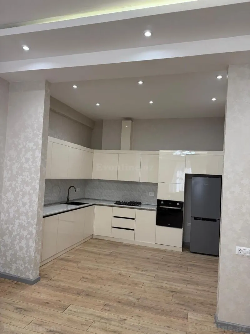 Satılır 2 otaqlı Mənzil Yeni tikili 91 m² 28 May m. - şəkil 15