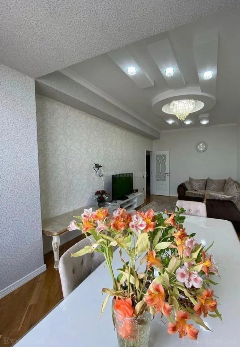 Satılır 3 otaqlı Mənzil Yeni tikili 100 m² Nərimanov r. - şəkil 2