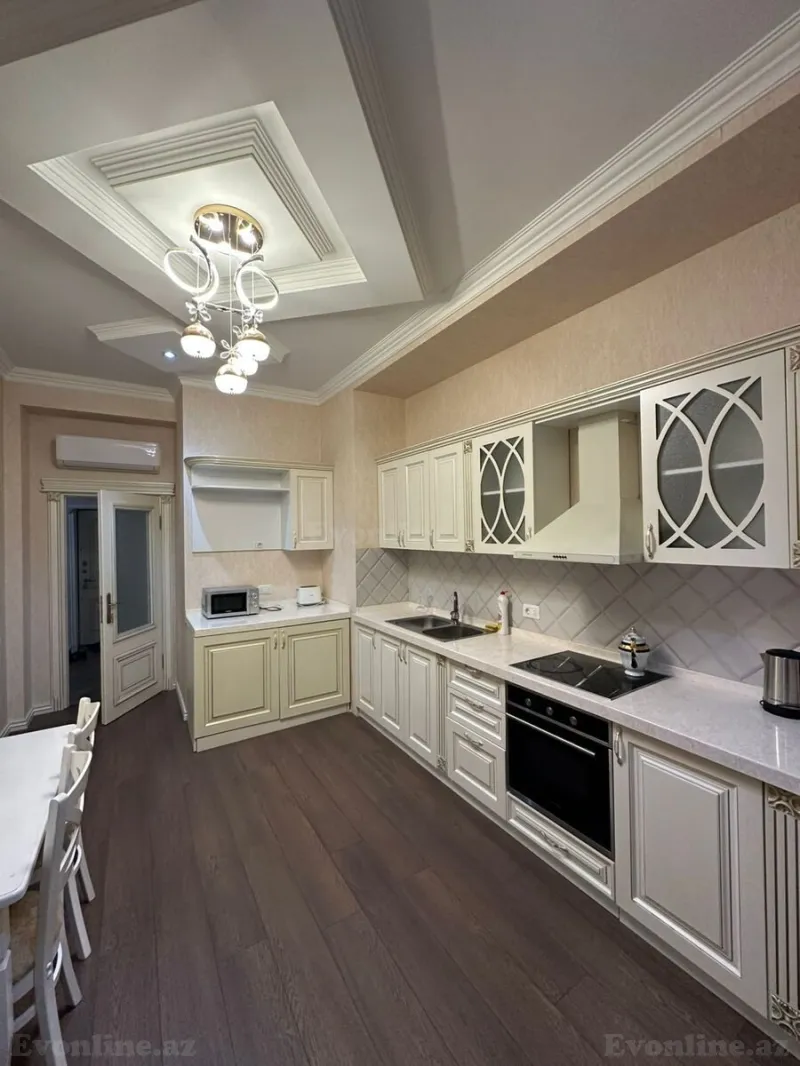 Kirayə verilir 3 otaqlı Mənzil Yeni tikili 140 m² Xətai r. - şəkil 4