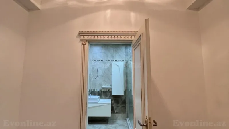 Satılır 4 otaqlı Mənzil Yeni tikili 204 m² Nizami m. - şəkil 10