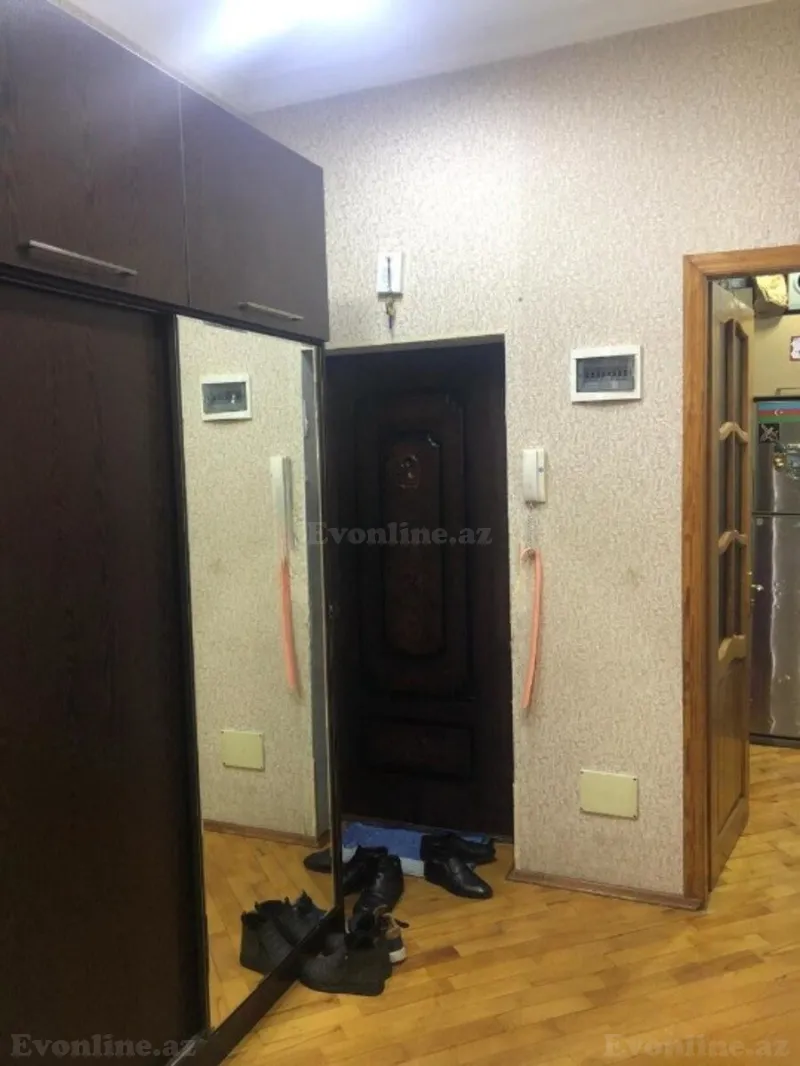 Satılır 3 otaqlı Mənzil Köhnə tikili 70 m² Nizami r. - şəkil 11