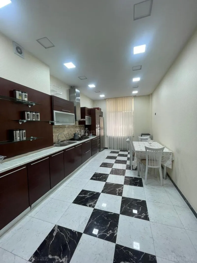 Satılır 3 otaqlı Mənzil Yeni tikili 160 m² Elmlər Akademiyası m. - şəkil 5