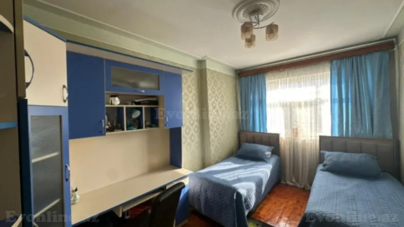 Satılır 3 otaqlı Mənzil Köhnə tikili 80 m² Memar Əcəmi m. - şəkil 4