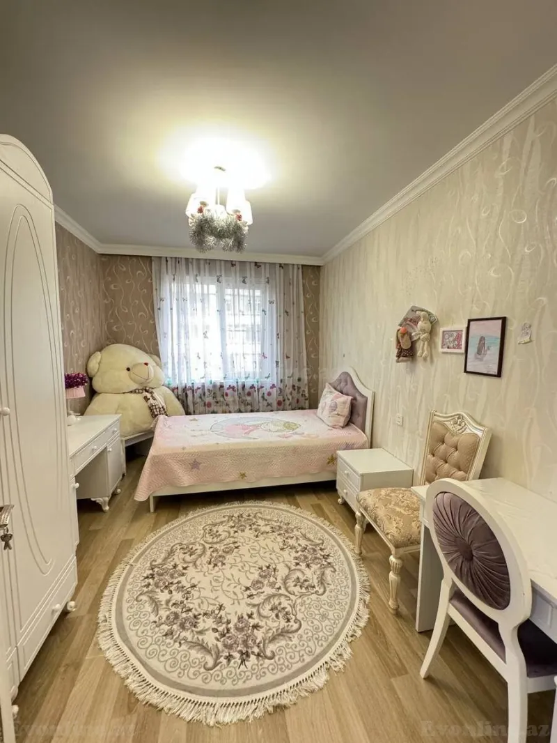 Satılır 5 otaqlı Mənzil Köhnə tikili 100 m² Nərimanov r. - şəkil 5