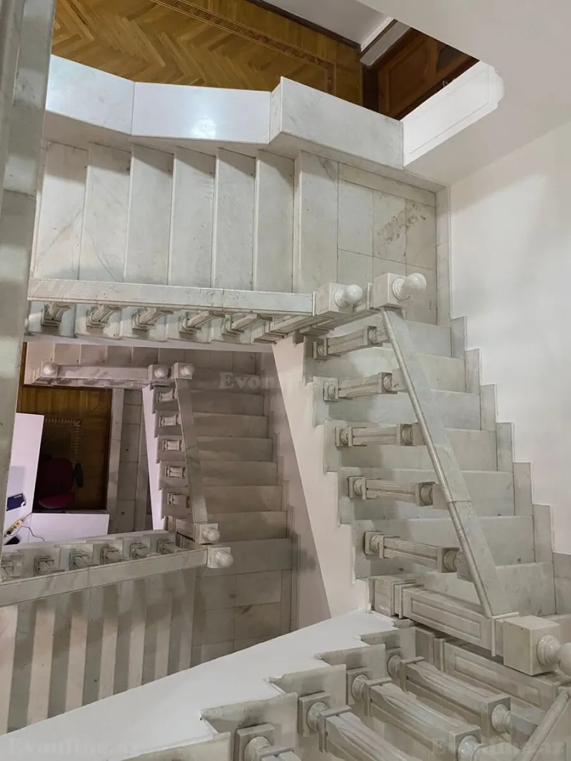 Kirayə verilir Ofis 800 m² Gənclik m. - şəkil 12