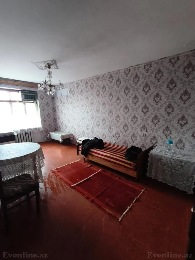 Satılır 2 otaqlı Mənzil Köhnə tikili 65 m² Hövsan