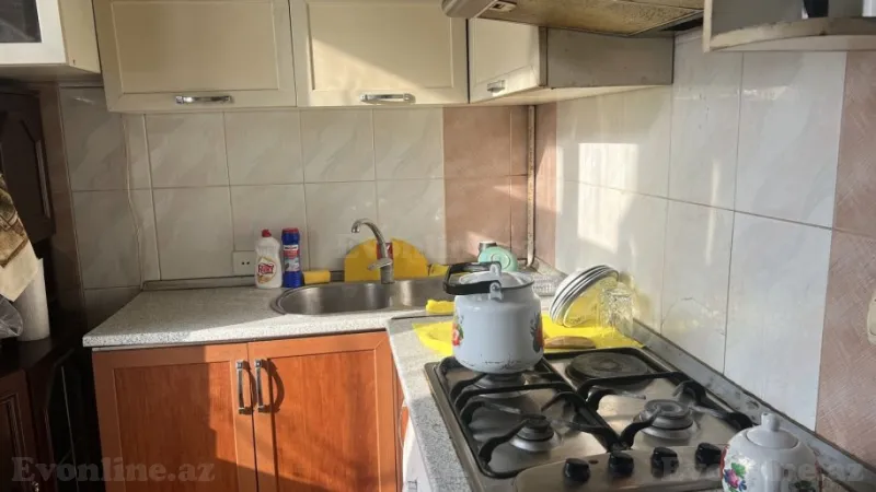 Kirayə verilir 2 otaqlı Mənzil Köhnə tikili 55 m² 7-ci mikrorayon