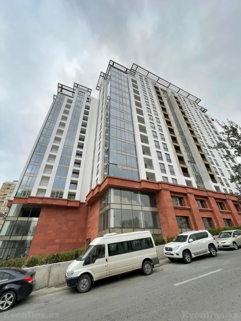 Satılır 3 otaqlı Mənzil Yeni tikili 126.5 m² Elmlər Akademiyası m. - şəkil 3