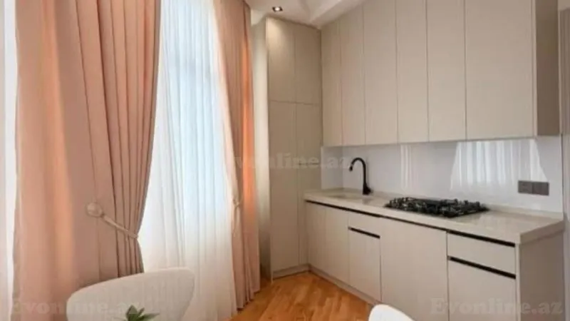 Satılır 3 otaqlı Mənzil Yeni tikili 110 m² Elmlər Akademiyası m. - şəkil 6