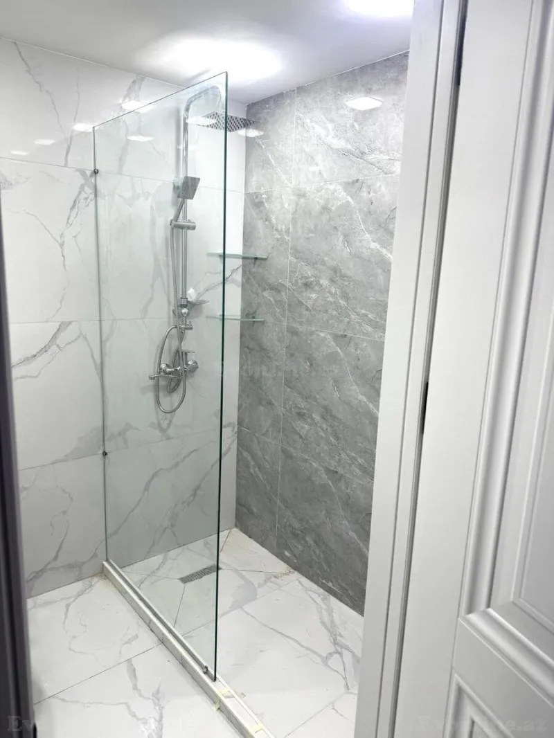 Satılır 2 otaqlı Mənzil Köhnə tikili 60 m² Nərimanov r. - şəkil 9