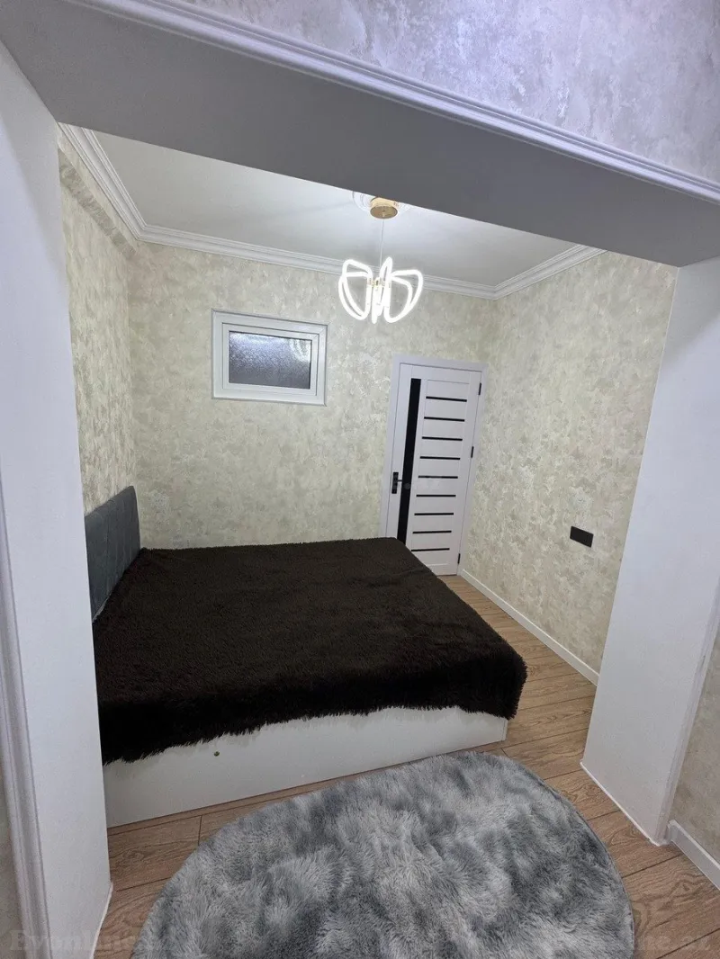 Kirayə verilir 2 otaqlı Mənzil Köhnə tikili 45 m² 9-cu mikrorayon - şəkil 4