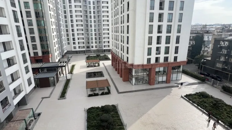 Satılır 4 otaqlı Mənzil Yeni tikili 175 m² Elmlər Akademiyası m. - şəkil 4