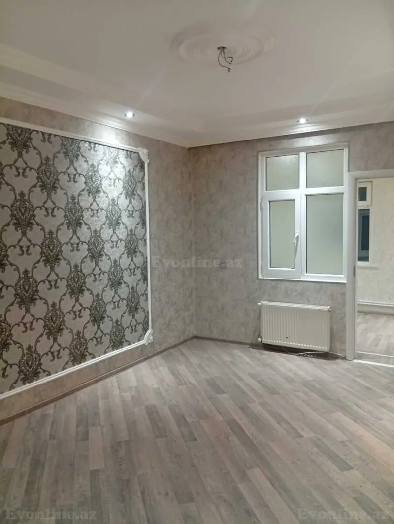 Satılır 2 otaqlı Mənzil Köhnə tikili 56 m² 4-cü mikrorayon
