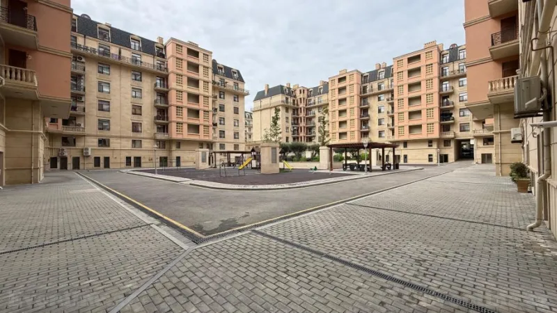 Satılır 4 otaqlı Mənzil Yeni tikili 170 m² Xətai r. - şəkil 2