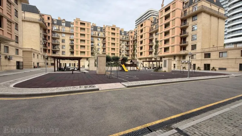 Satılır 4 otaqlı Mənzil Yeni tikili 170 m² Xətai r. - şəkil 4