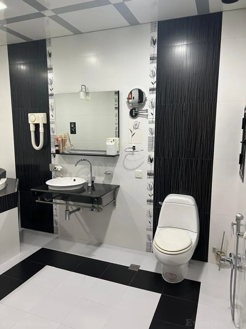 Kirayə verilir 4 otaqlı Mənzil Yeni tikili 160 m² Nəsimi r. - şəkil 12