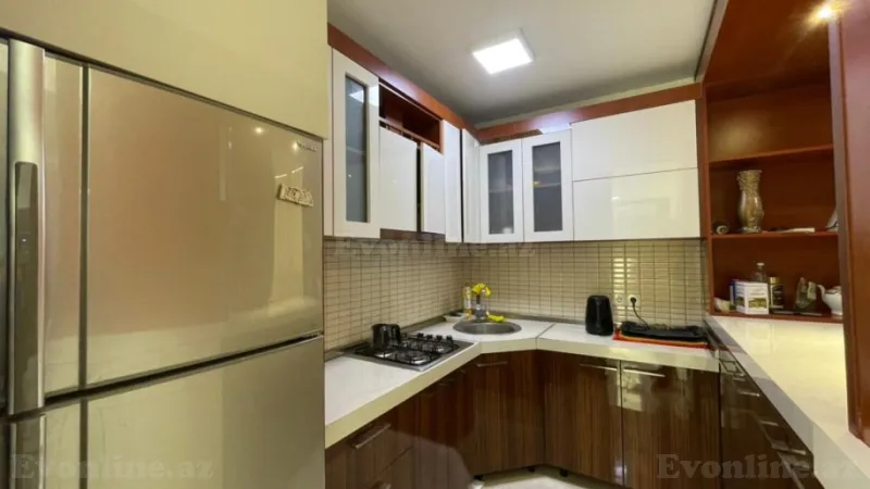 Kirayə verilir Ofis 135 m² 28 May m. - şəkil 9