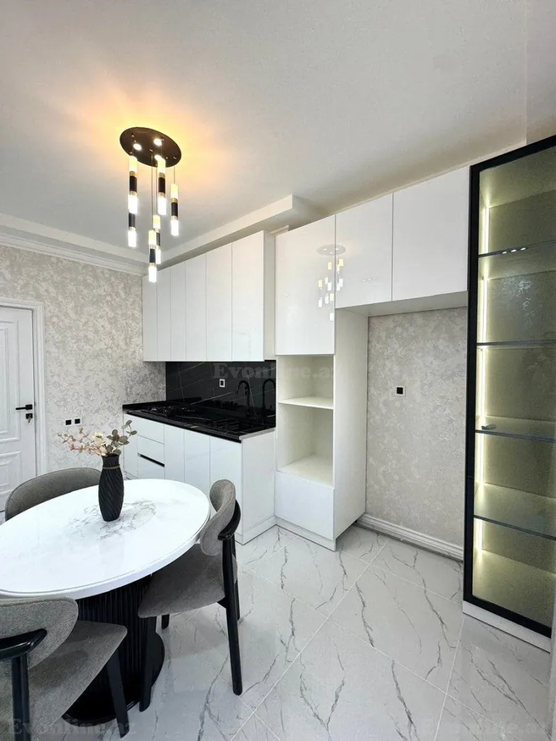 Satılır 2 otaqlı Mənzil Yeni tikili 85 m² Xətai r. - şəkil 4