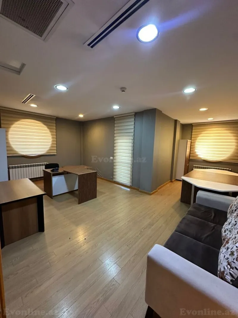 Kirayə verilir Ofis 240 m² Nərimanov r. - şəkil 3