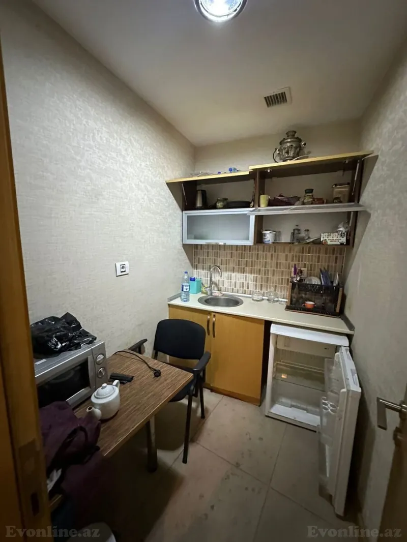 Kirayə verilir Ofis 240 m² Nərimanov r. - şəkil 11