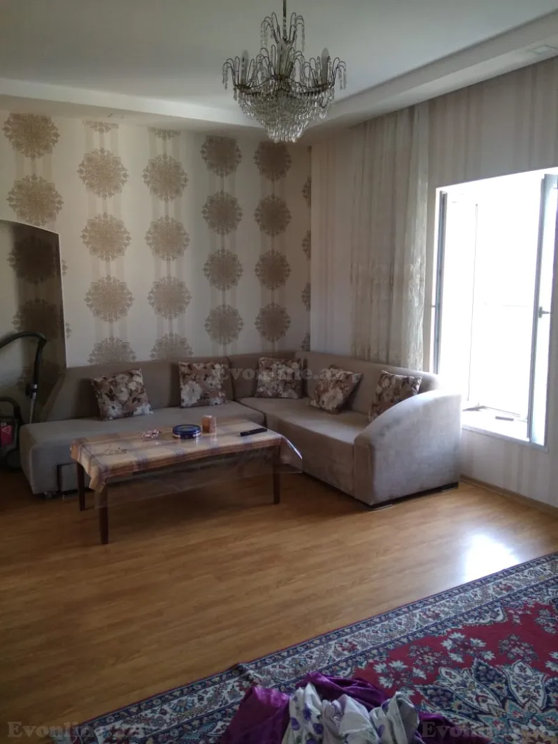Kirayə verilir 2 otaqlı Mənzil Köhnə tikili 70 m² Bayıl